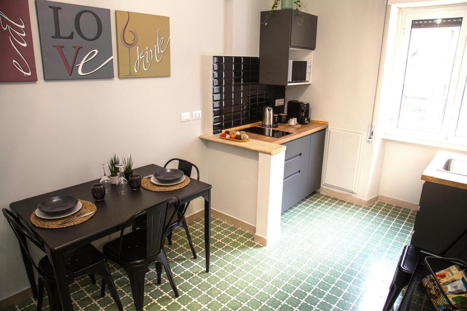 Bright Apartment Near San Pietro Rome Exterior photo